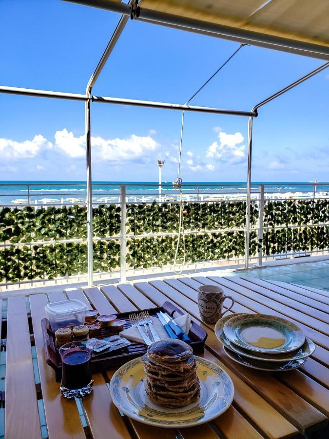 Incantevole casa sul mare vicino a Roma Nettuno Exterior foto
