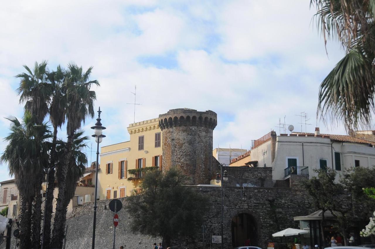 Incantevole casa sul mare vicino a Roma Nettuno Exterior foto