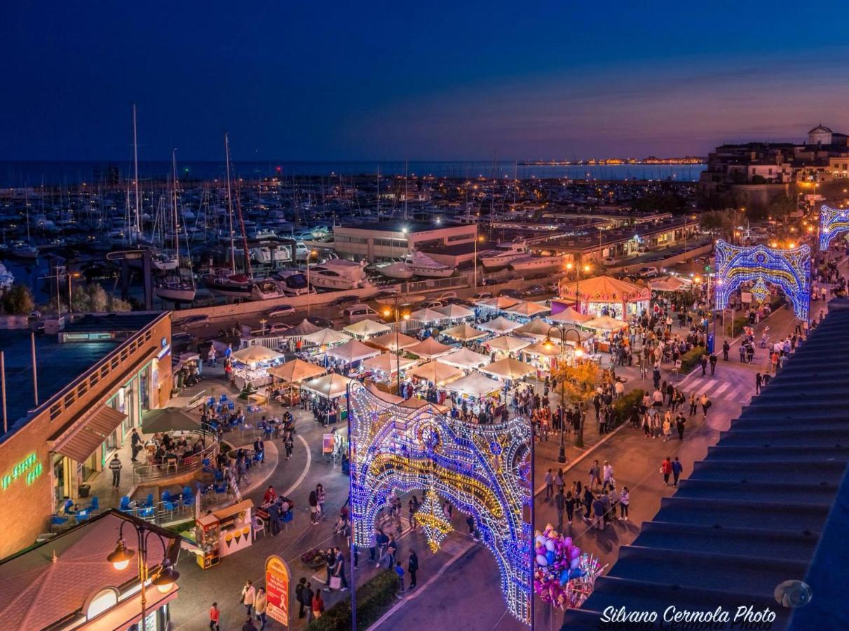 Incantevole casa sul mare vicino a Roma Nettuno Exterior foto