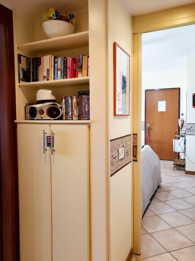 Incantevole casa sul mare vicino a Roma Nettuno Exterior foto