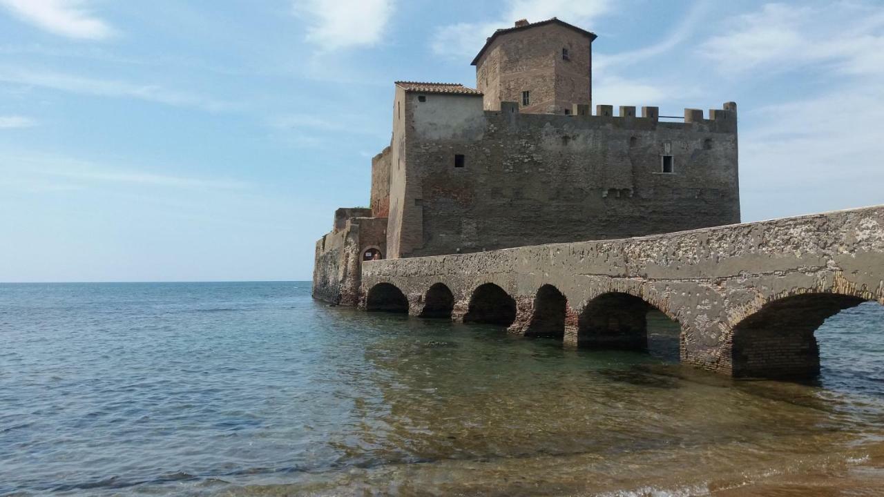 Incantevole casa sul mare vicino a Roma Nettuno Exterior foto