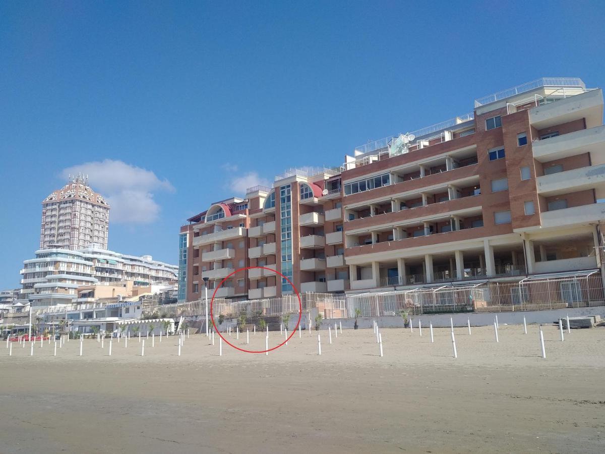 Incantevole casa sul mare vicino a Roma Nettuno Exterior foto